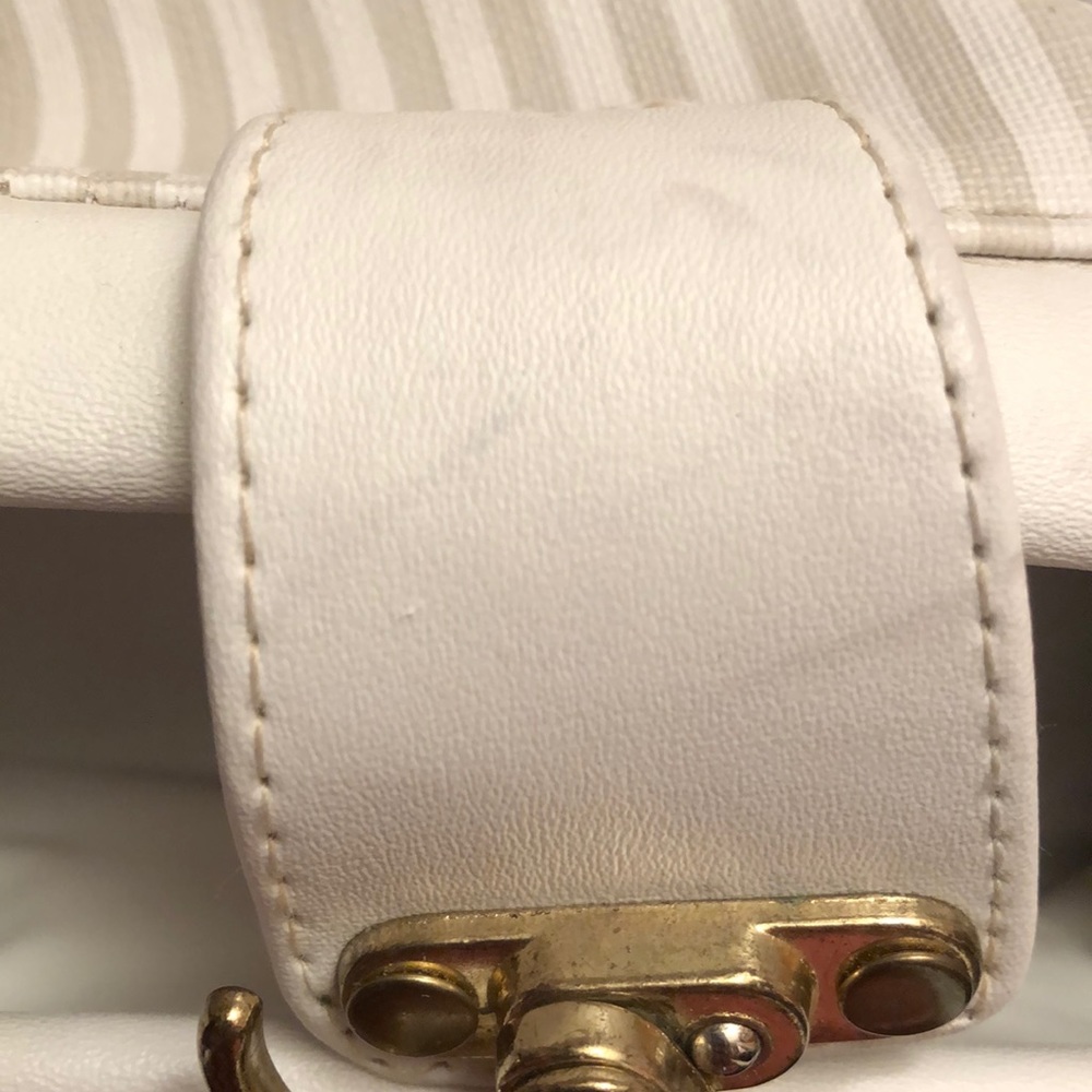 Small tote - Picture 11 of 12